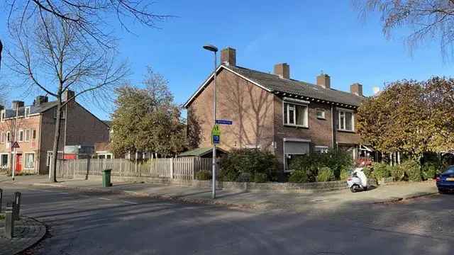 3 Kamer Benedenwoning Eindhoven 140m2 te Huur