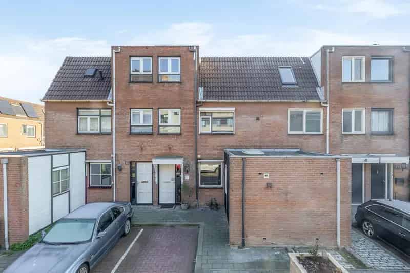 Huis te koop Rotterdam Oosterflank 5 slaapkamers grote tuin