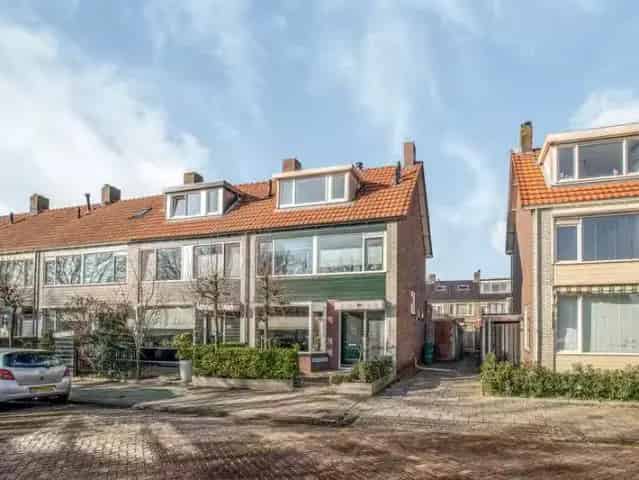 Ruime Erkerwoning Haarlem - Gezinshuis met Tuin