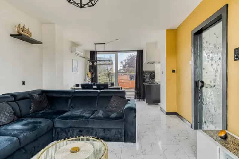 Huis te koop Purmerend 3 slaapkamers 2 badkamers zonnige tuin