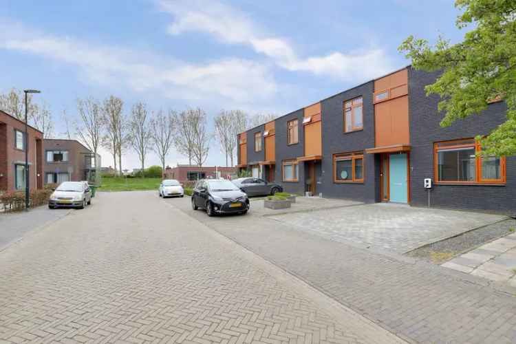 Moderne Tussenwoning 3 Slaapkamers Heinkenszand