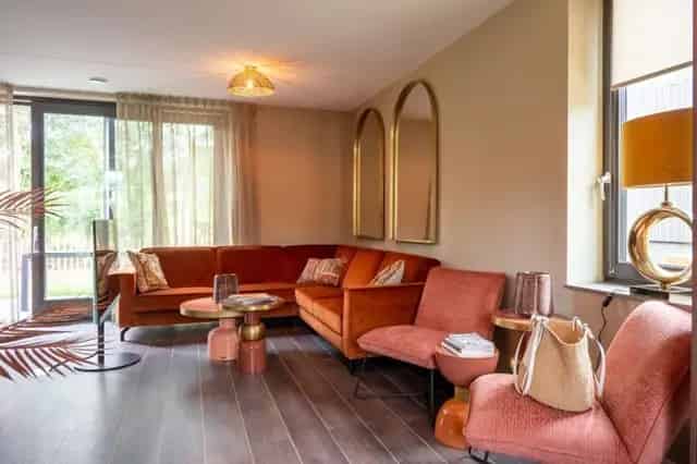 Recreatiewoning Warmenhuizen 4 Kamers 86m2  Huur November 2024