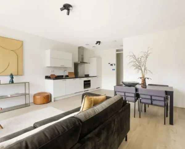 Appartement Te Huur in Amsterdam, Noord-Holland