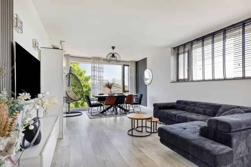 Ruim 3-kamer appartement Den Haag te koop