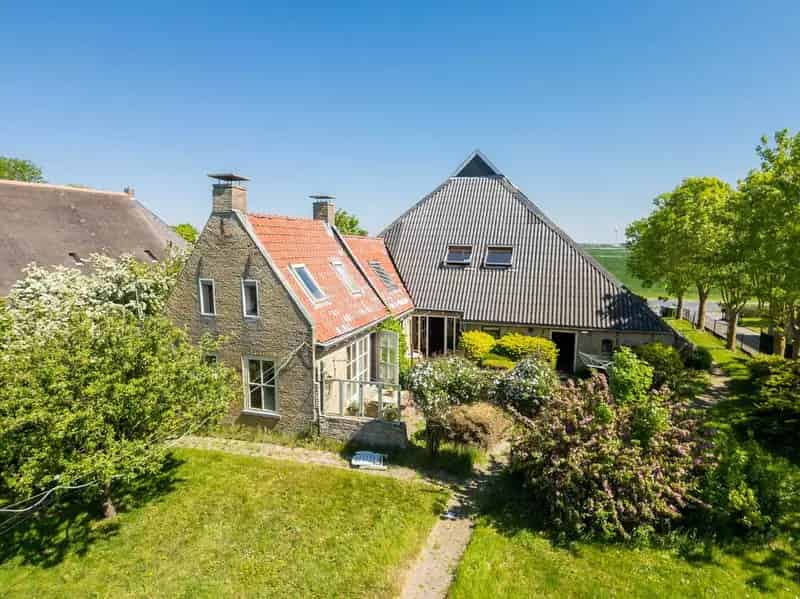 Horecaruimte Wijnaldum Te Koop: Personeelsverblijf Nabij Harlingen