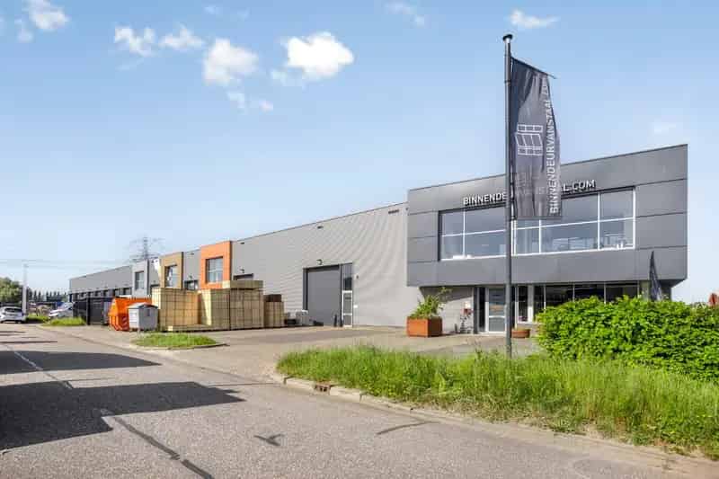 Bedrijfshal Dordrecht te huur Zirkoon 236 238