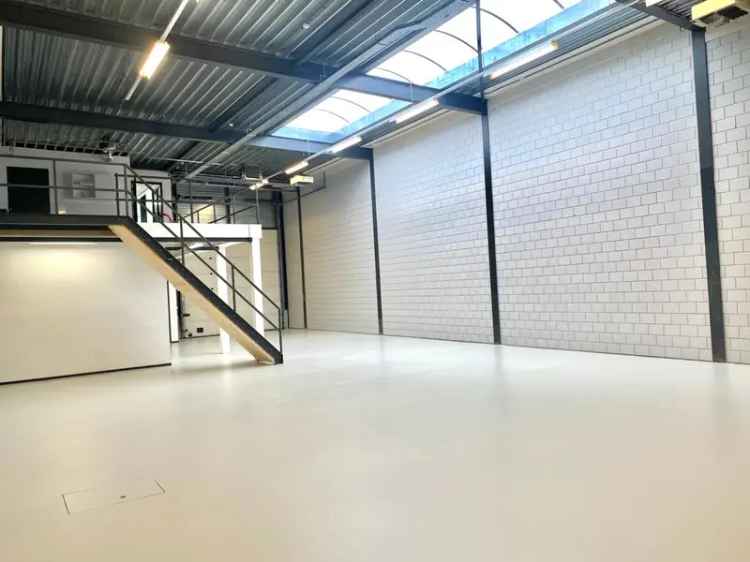 Bedrijfshal te Huur Barendrecht 405m2