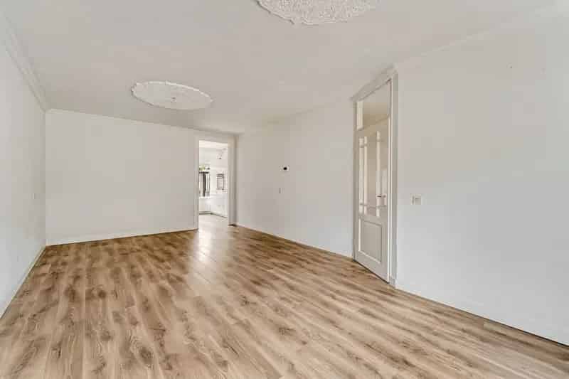 Ruime gezinswoning Ede 3 slaapkamers moderne keuken