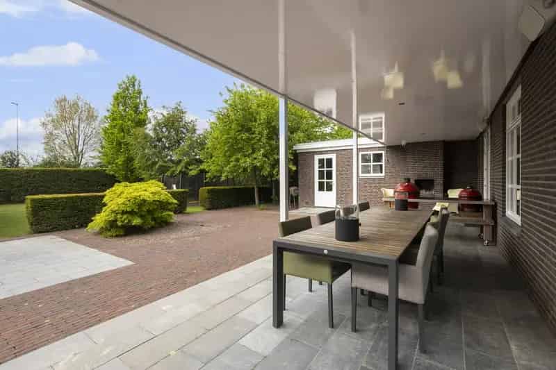 Luxe Villa Huissen 5 slaapkamers Wellness Zonnepanelen