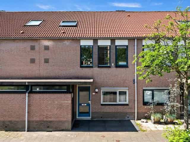 Ruime Maisonnettewoning Den Hoorn 3 Slaapkamers Dakterras