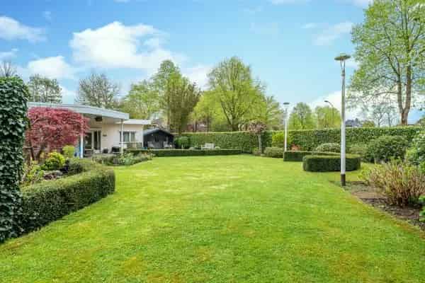 Luxe Bungalow Stiphout Zwembad Ruime Tuin