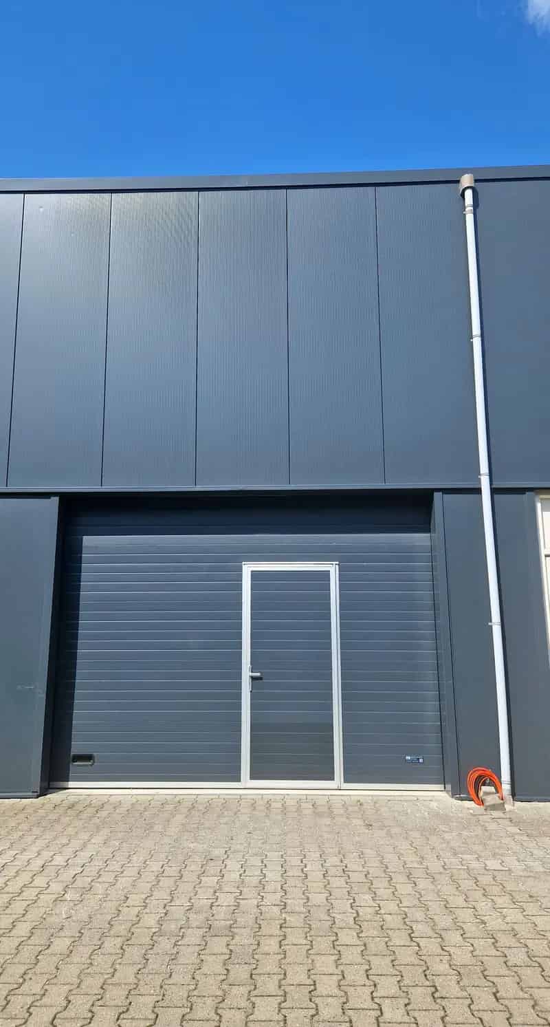 Bedrijfshal te Huur Borne 50m² ZZP'ers Hobbyisten