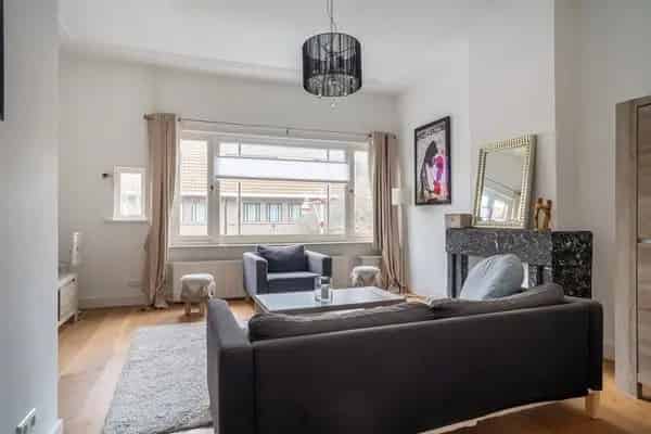 Gemeubileerd Dubbel Bovenhuis Benoordenhout 3 Slaapkamers 2 Balkons