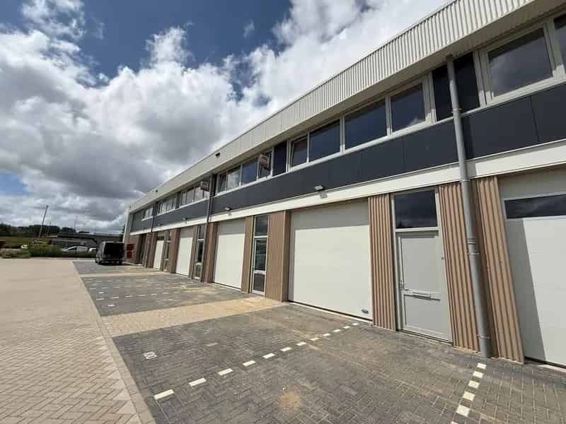 Bedrijfshal Zoetermeer | Zoek bedrijfshallen te huur: Kelvinstraat 5-C 2723 RJ Zoetermeer 
