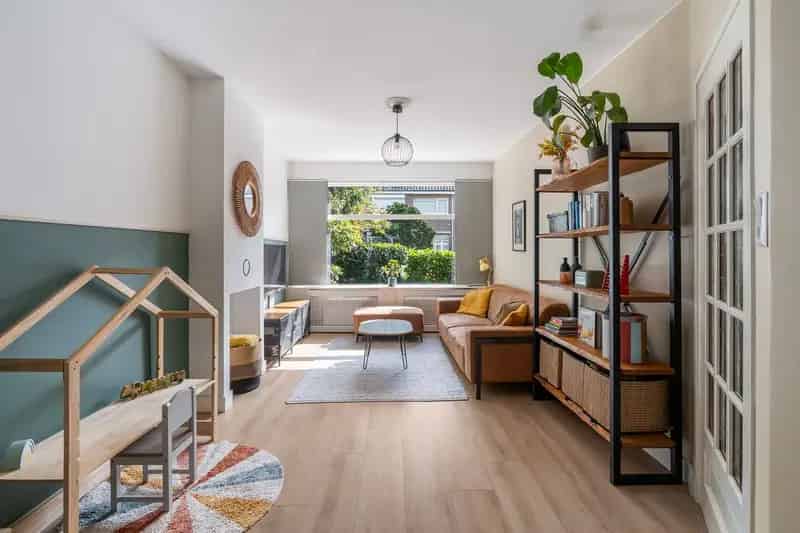 Huis te koop Den Haag Moerwijk 4 slaapkamers 110m2
