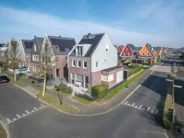Luxe Woning Zwaag 4 Slaapkamers Aan Het Water