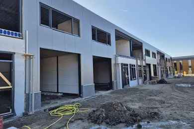 Bedrijfsruimte 259 m2 te koop Zwaag - Hoogwaardige afwerking