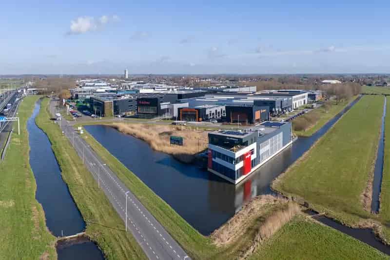 Bedrijfshal te huur Meerkerk A27: 1208m2, Energielabel A+++