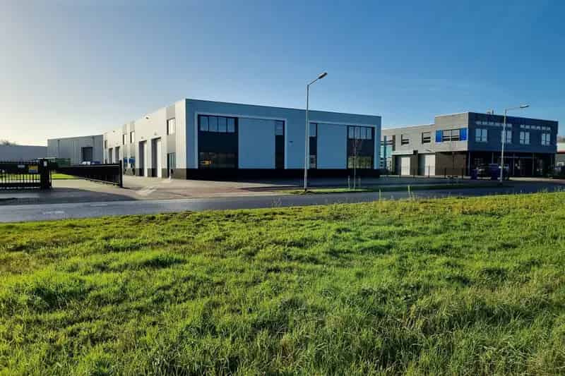 Bedrijfshal te Huur Halsteren 127m² A4
