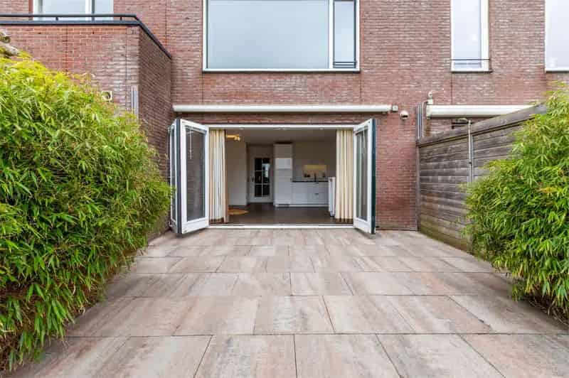 Huis te koop Zaandam: Ruime woning met kangoeroewoning, 2 badkamers en dakterras