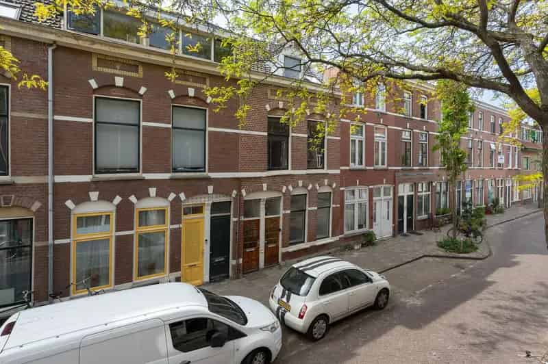 Appartement Leiden Transvaalbuurt 81m2 starters klussers balkon