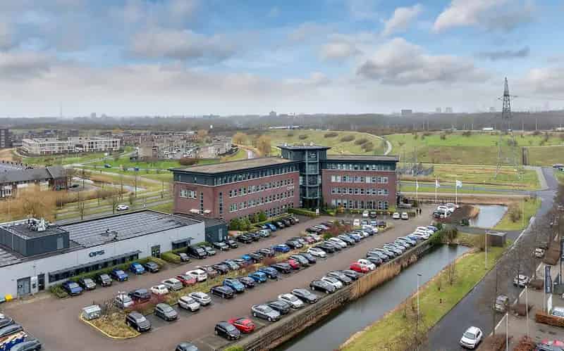 Kantoorruimte te huur Barendrecht 241m² A++