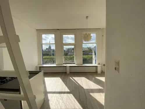 Kamer of studio gezocht