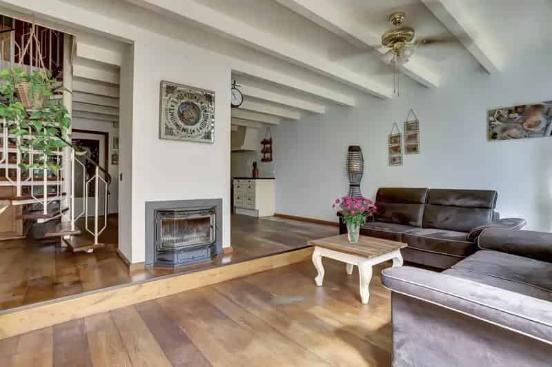 Huis te koop: Schakelweg 148 3192 JP Hoogvliet Rotterdam | Funda