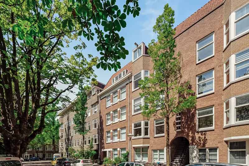 Appartement Amsterdam Zuid 64m2 2 slaapkamers gerenoveerd