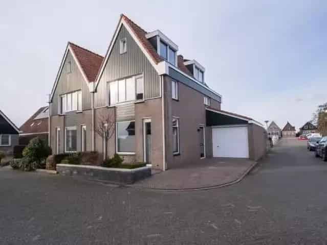 Instapklare woning met garage in Schermerhorn nabij natuurgebied