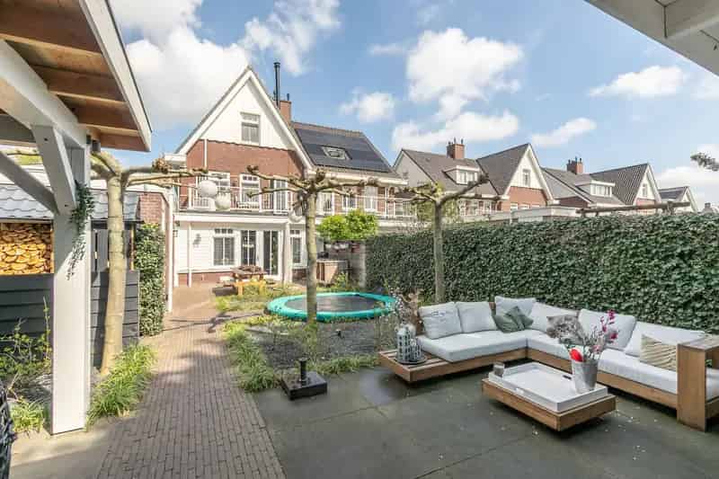 Luxe Tweekapper Vathorst 5 slaapkamers grote tuin