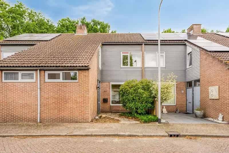 Gezinswoning Hulst 4 slaapkamers nabij scholen