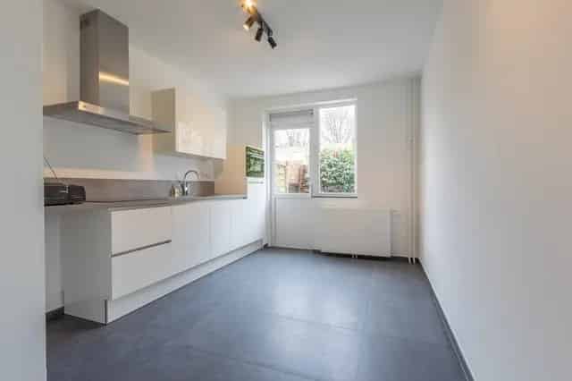 7 Kamer Eengezinswoning Geleen 112m2 te Huur