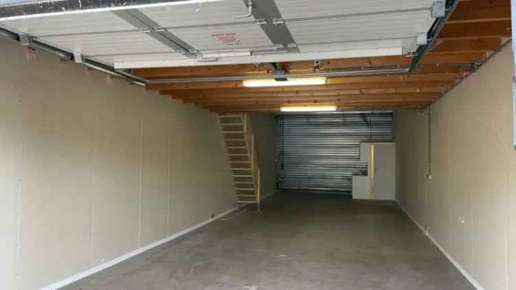 Bedrijfsruimte nabij Amsterdam 125m²