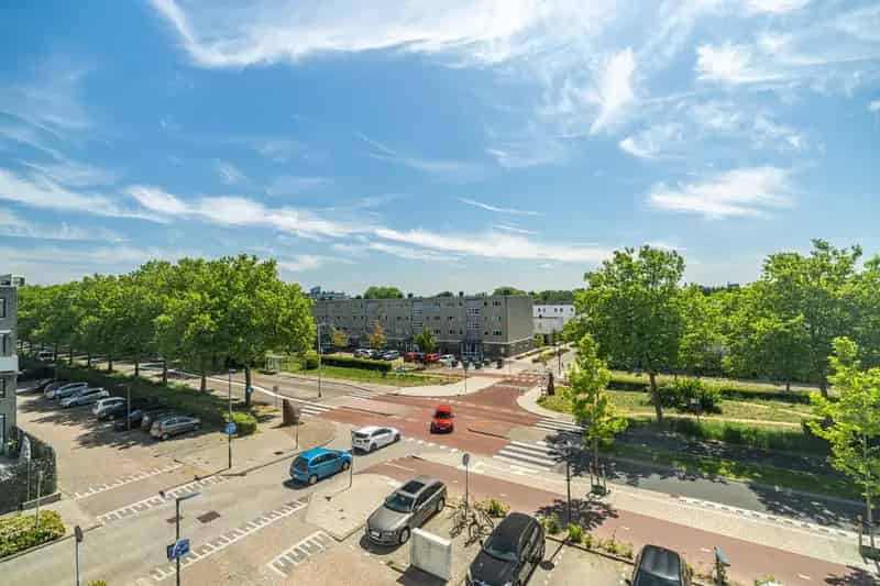 Maisonettewoning Groenoord 2 slaapkamers zonnig dakterras