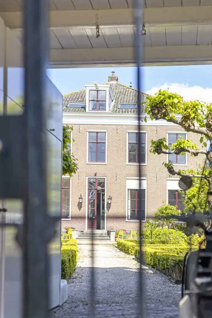 Kantoorruimte Edam: Monumentaal pand met binnentuin