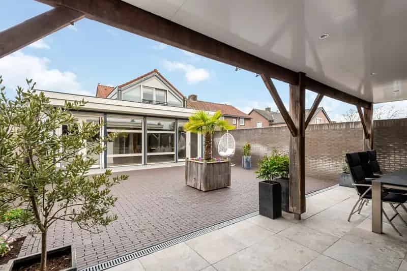 Moderne Hoekwoning te koop 162m² Ewijk