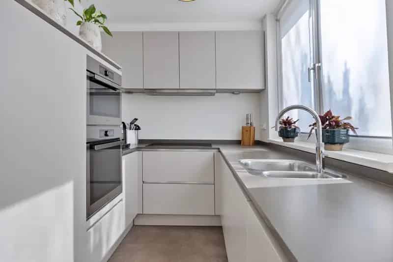 Tweekapper Oss Ussen Garage Tuinkamer Zonnepanelen Airco