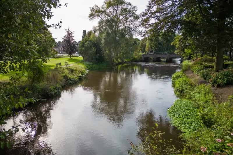 Luxe Gemeentelijke Monumentale Villa Aan De Dommel