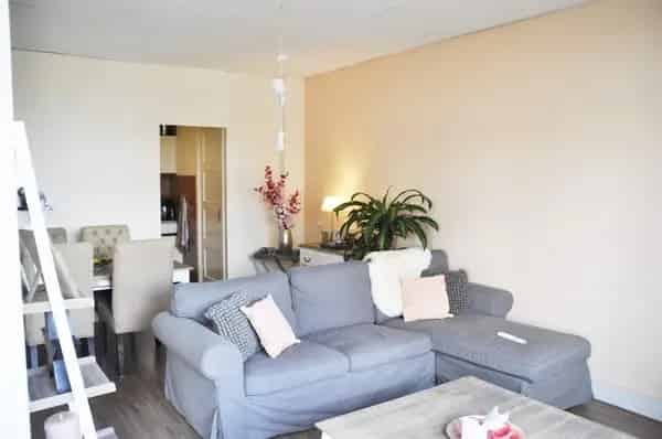 2 Kamer Appartement Vruchtenbuurt Den Haag