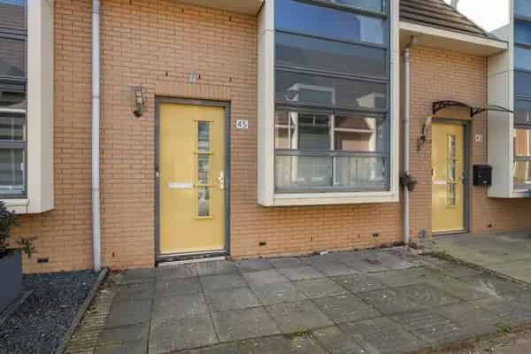 5 Kamer Gezinswoning Smitshoek Diepe Tuin Zuidwesten