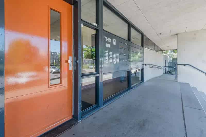 Ruim 3 Kamer Appartement Amsterdam Nieuw West Balkon 2 Slaapkamers