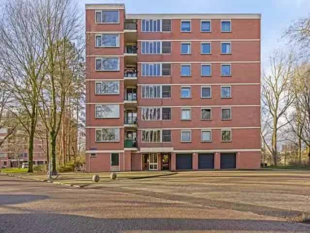Ruim hoekappartement Baanakkerspark Amsterdam