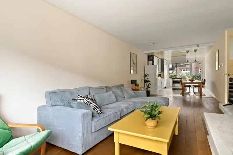 Appartement te koop Juliana van Stolberglaan Den Haag