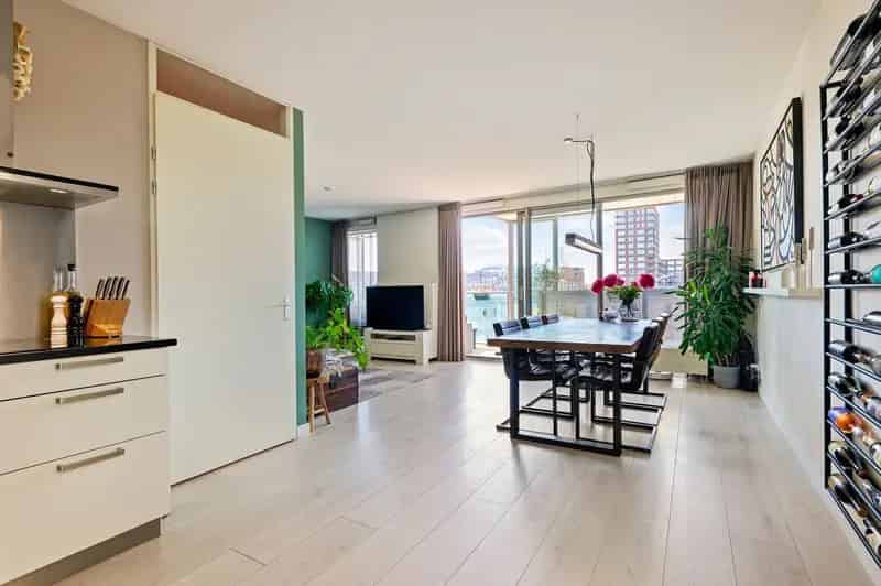 Amsterdam West Appartement 97m2 2 Slaapkamers Balkon Parkeerplaats