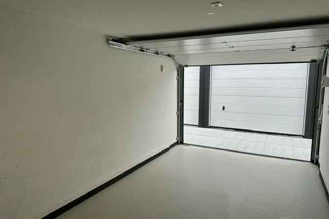 Garagebox te Koop Almere Gooisekant 18m²