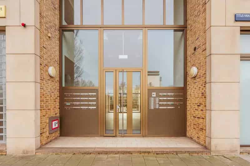 Ruim appartement Amsterdam 148m2 3 slaapkamers 2 balkons Parkeerplaats