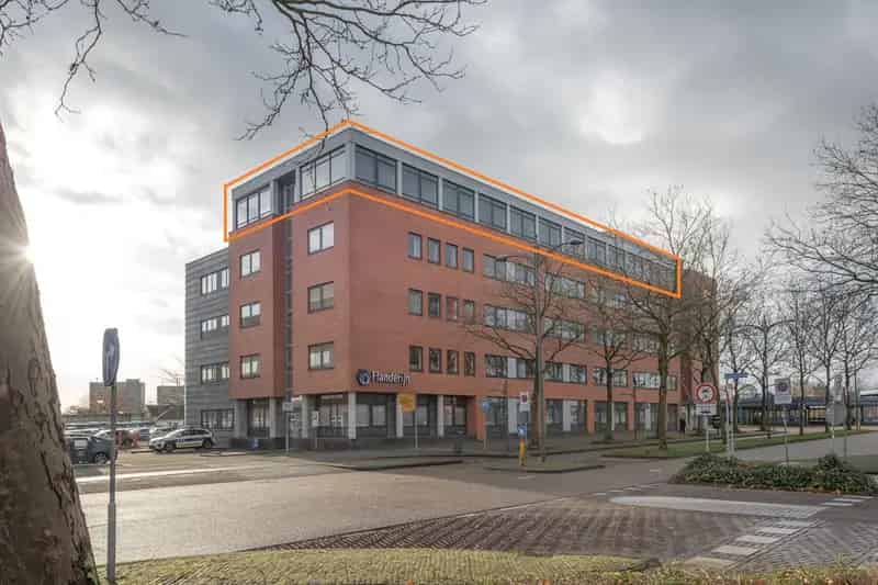 Kantoorruimte Heerenveen 616m² Station A+