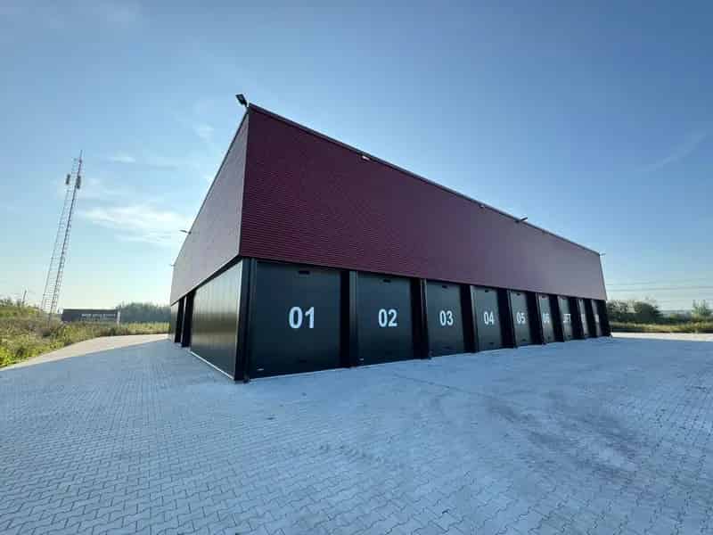 Bedrijfshal Hattem | Zoek bedrijfshallen te huur: de Netelhorst 24-28 8051 KE Hattem 