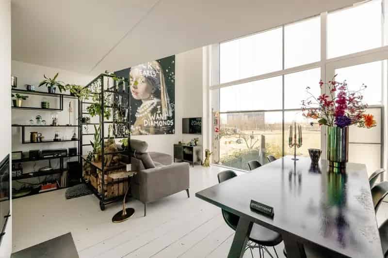 Huis te koop Tilburg Reeshof: Ruime gezinswoning met tuin en uitzicht
